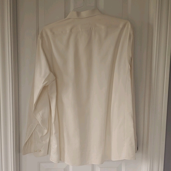 16.5 34-35 Cream dress shirt - Picture 3 of 3